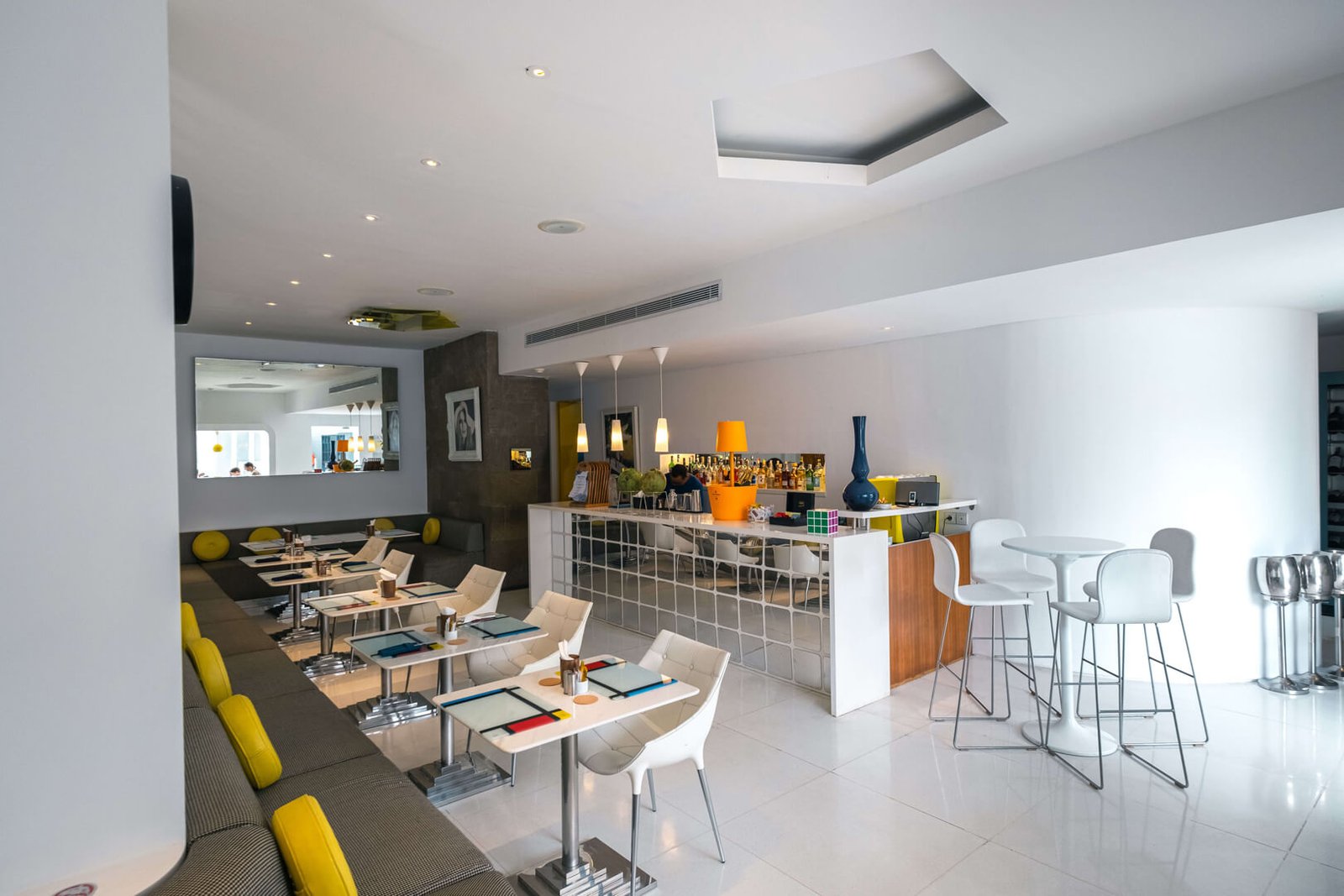 Chill-Restaurant